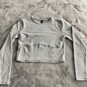 Sage green long sleeve ribbed crop top - size XL